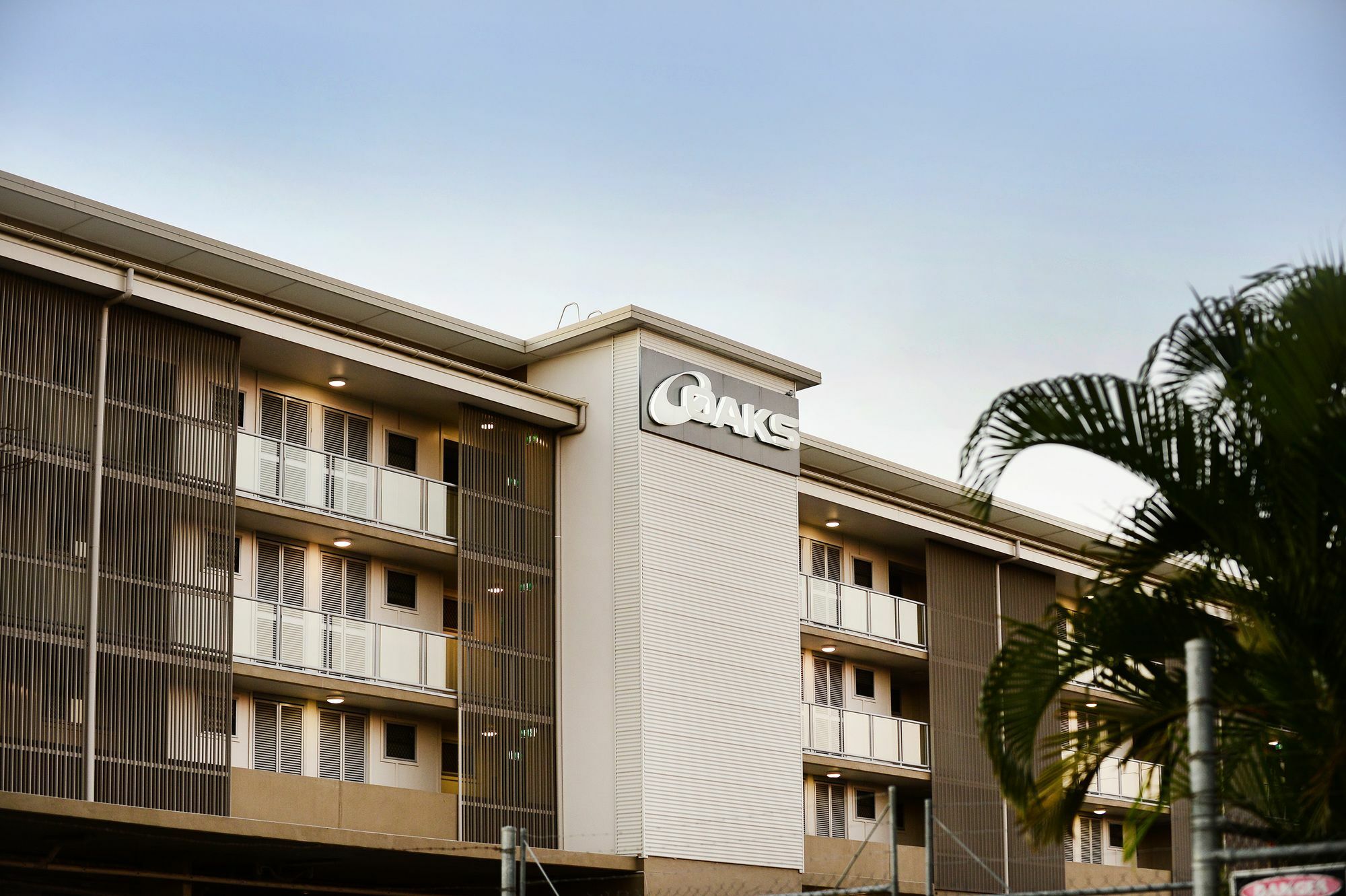 Oaks Moranbah Suites Exterior photo